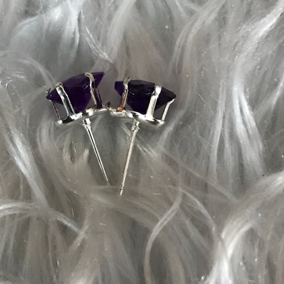 925 Sterling Silver Purple Flower Crystal earring - Picture 3 of 3